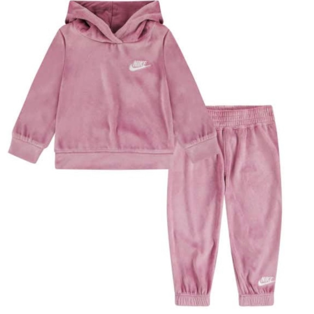 NIKE VGUC Velour Hoodie Sweatpants Set